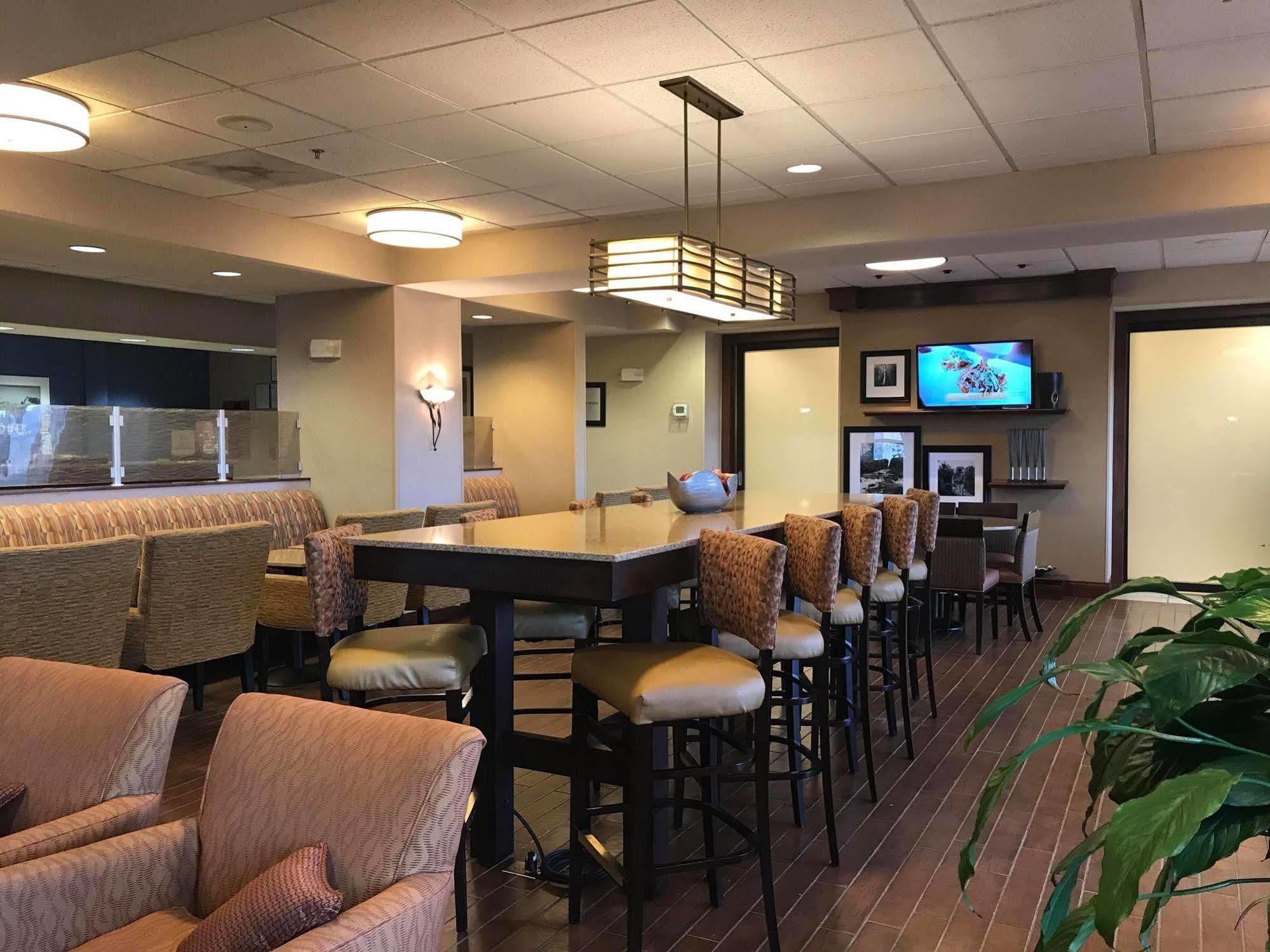 Hampton Inn Elkins Exterior foto